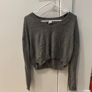 H&M Gray V-Neck Sweater